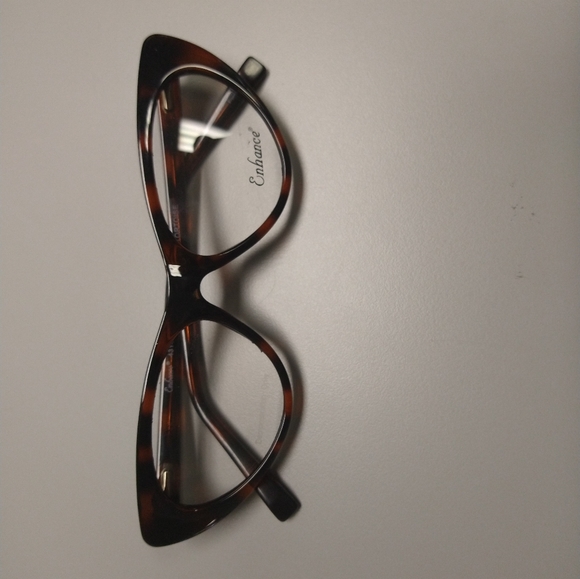 Tortoise shell Glasses - Picture 7 of 7